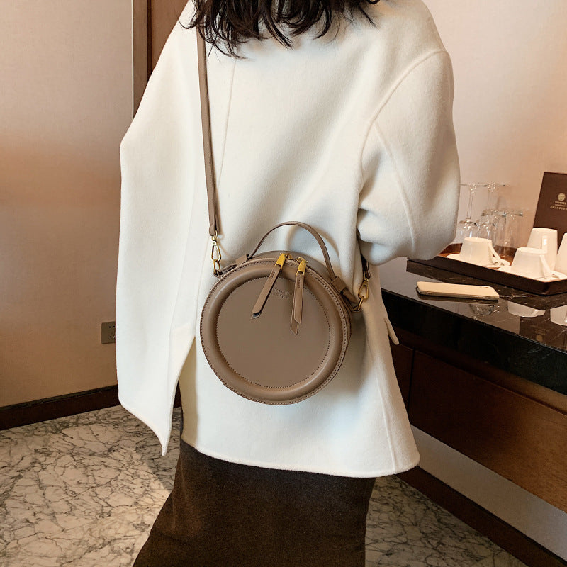 The New Messenger Shoulder Bag Bags Simple Retro Solid Color Ins Small Round Bag